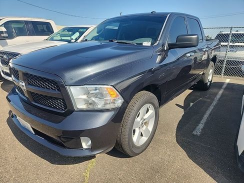 Used 2016 RAM 1500 Express w/ Popular Equipment Group RWD image 3