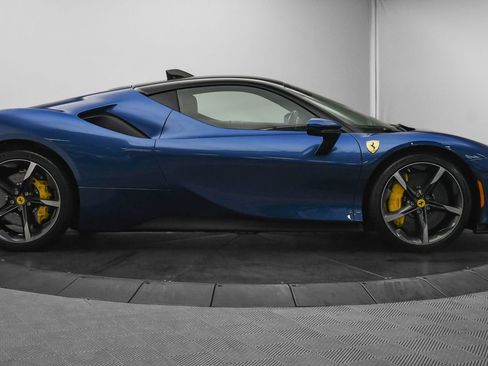 Certified 2021 Ferrari SF90 Stradale image 9