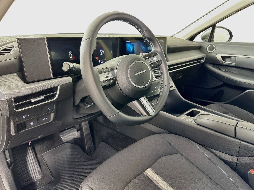 Certified 2026 Hyundai Sonata SEL FWD image 9
