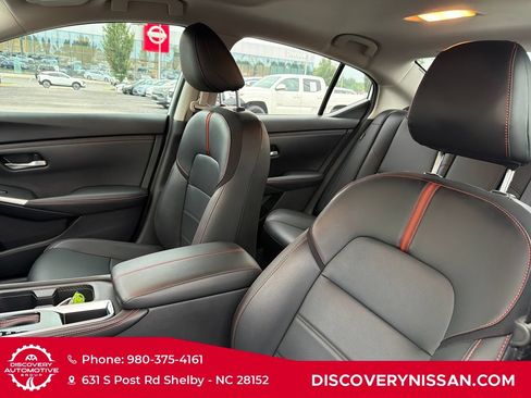 Certified 2025 Nissan Sentra SR w/ SR Premium Package FWD image 18