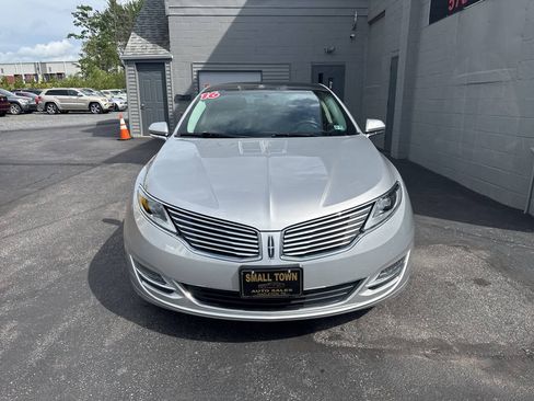 Used 2016 Lincoln MKZ AWD w/ Equipment Group 300A Reserve image 2