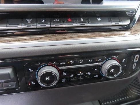 Certified 2025 Chevrolet Silverado 2500 LT w/ Convenience Package image 33