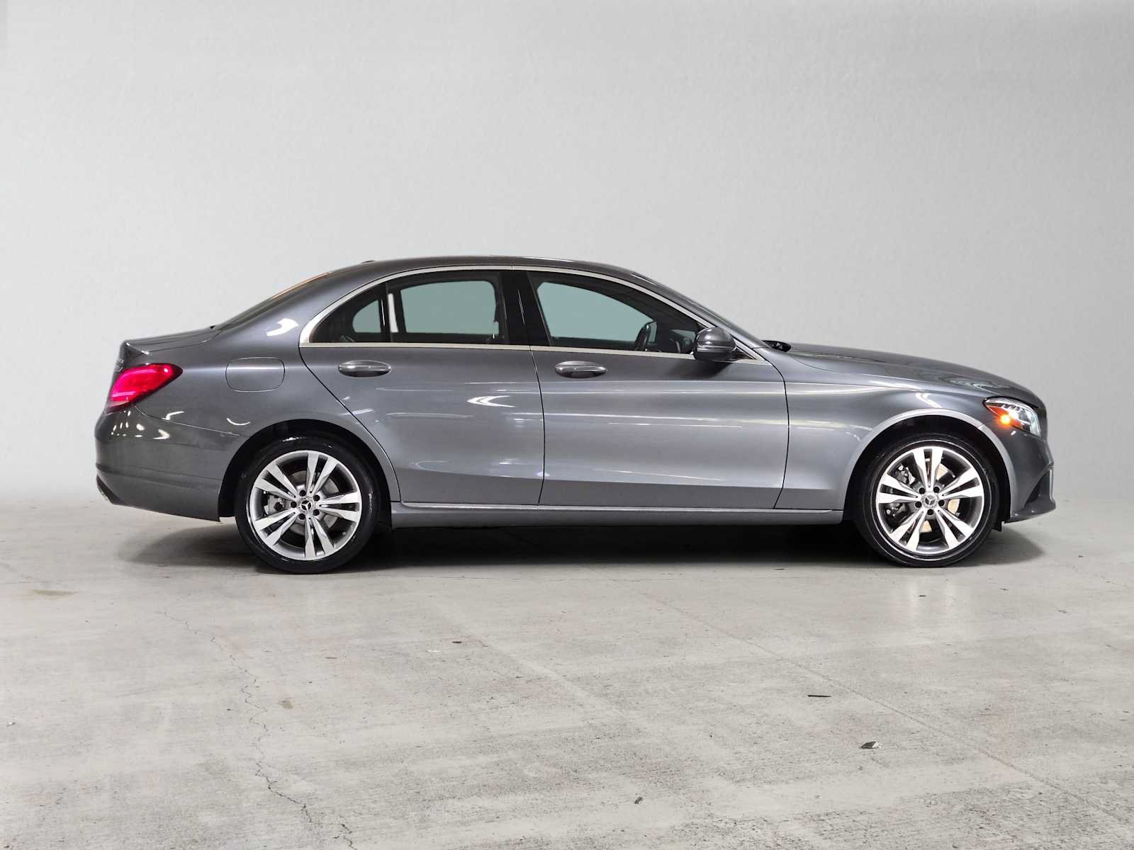 Certified 2019 Mercedes-Benz C 300 4MATIC Sedan image 2