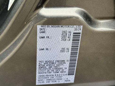 Used 2025 Nissan Altima 2.5 S FWD image 17