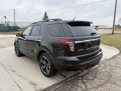 Used 2014 Ford Explorer Sport w/ Equipment Group 401A image 7