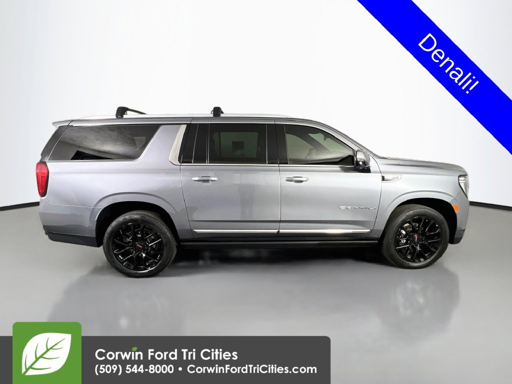 Used 2022 GMC Yukon XL Denali AWD/4WD image 19