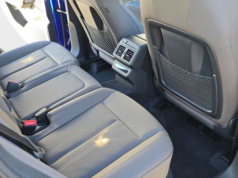 New 2025 Audi Q5 Prestige image 11