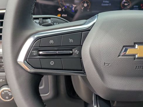 New 2026 Chevrolet Suburban LS image 20