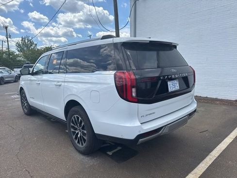 Used 2025 Ford Expedition Max Platinum image 6