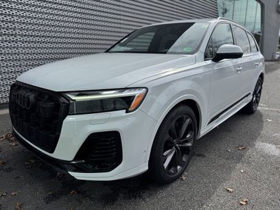 New 2025 Audi Q7 3.0T Premium Plus