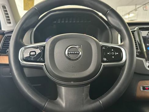 Used 2023 Volvo XC90 B5 Plus AWD/4WD image 29