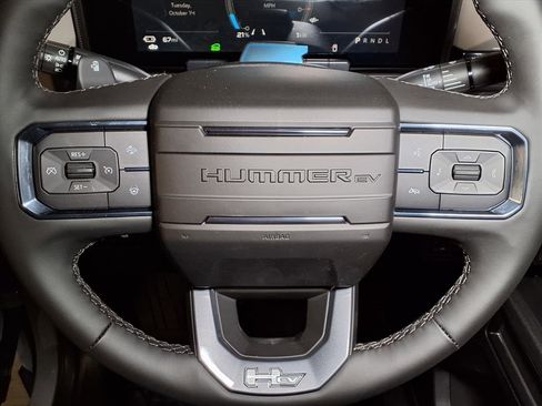 Used 2026 GMC Hummer EV SUV image 20