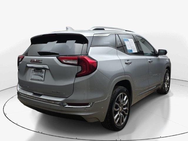 Used 2022 GMC Terrain Denali AWD/4WD image 6