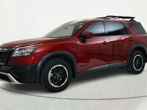 Used 2024 Nissan Pathfinder Rock Creek AWD/4WD image 2