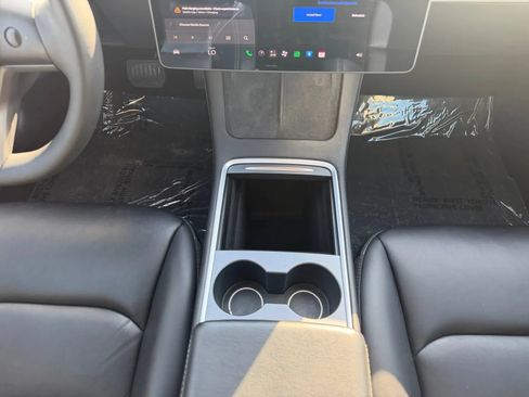 Used 2021 Tesla Model 3 Standard Range Plus RWD image 18
