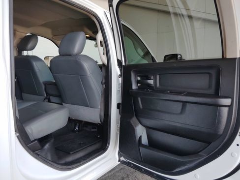 Used 2018 RAM 2500 Tradesman w/ Cold Weather Group AWD/4WD image 14