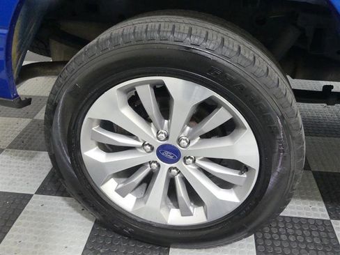 Used 2017 Ford F150 XL w/ Equipment Group 101A Mid AWD/4WD image 14