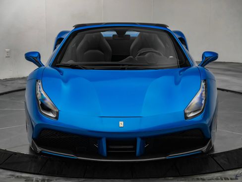 Used 2017 Ferrari 488 Spider RWD image 39