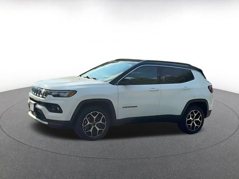 Used 2025 Jeep Compass Limited AWD/4WD image 6