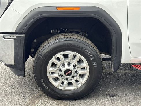 Used 2024 GMC Sierra 2500 Pro image 19