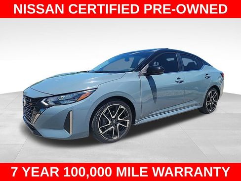 Used 2024 Nissan Sentra SR w/ SR Premium Package FWD image 2