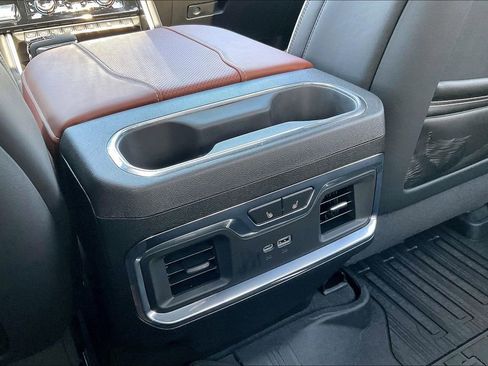 Used 2026 GMC Sierra 1500 Denali Ultimate AWD/4WD image 34