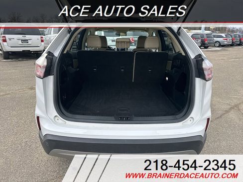 Used 2021 Ford Edge SEL image 7