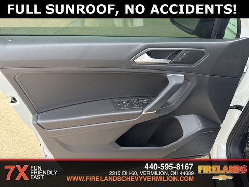 Used 2020 Volkswagen Tiguan SE R-Line image 10
