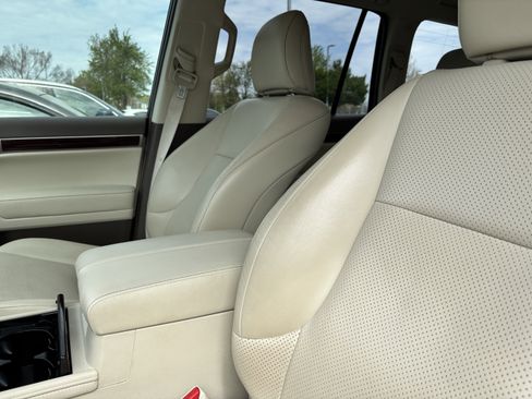 Used 2017 Lexus GX 460 Luxury w/ Sport Design Package image 17