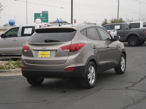 Used 2012 Hyundai Tucson GLS image 6