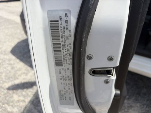 Used 2020 RAM 1500 Tradesman AWD/4WD image 34