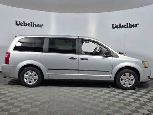 Used 2008 Dodge Grand Caravan SE FWD image 8