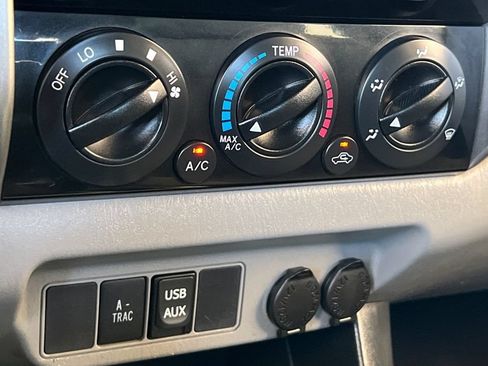 Used 2013 Toyota Tacoma 4x4 Double Cab w/ TRD Off-Road Pkg image 23
