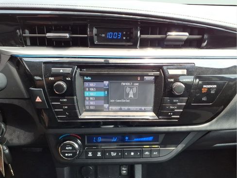 Used 2015 Toyota Corolla S FWD image 14