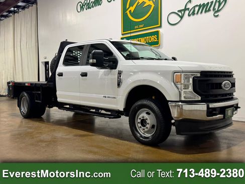 Used 2022 Ford F350 XL w/ Power Equipment Group image 1