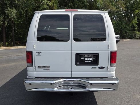 Used 2012 Ford E-350 and Econoline 350 XLT RWD image 13