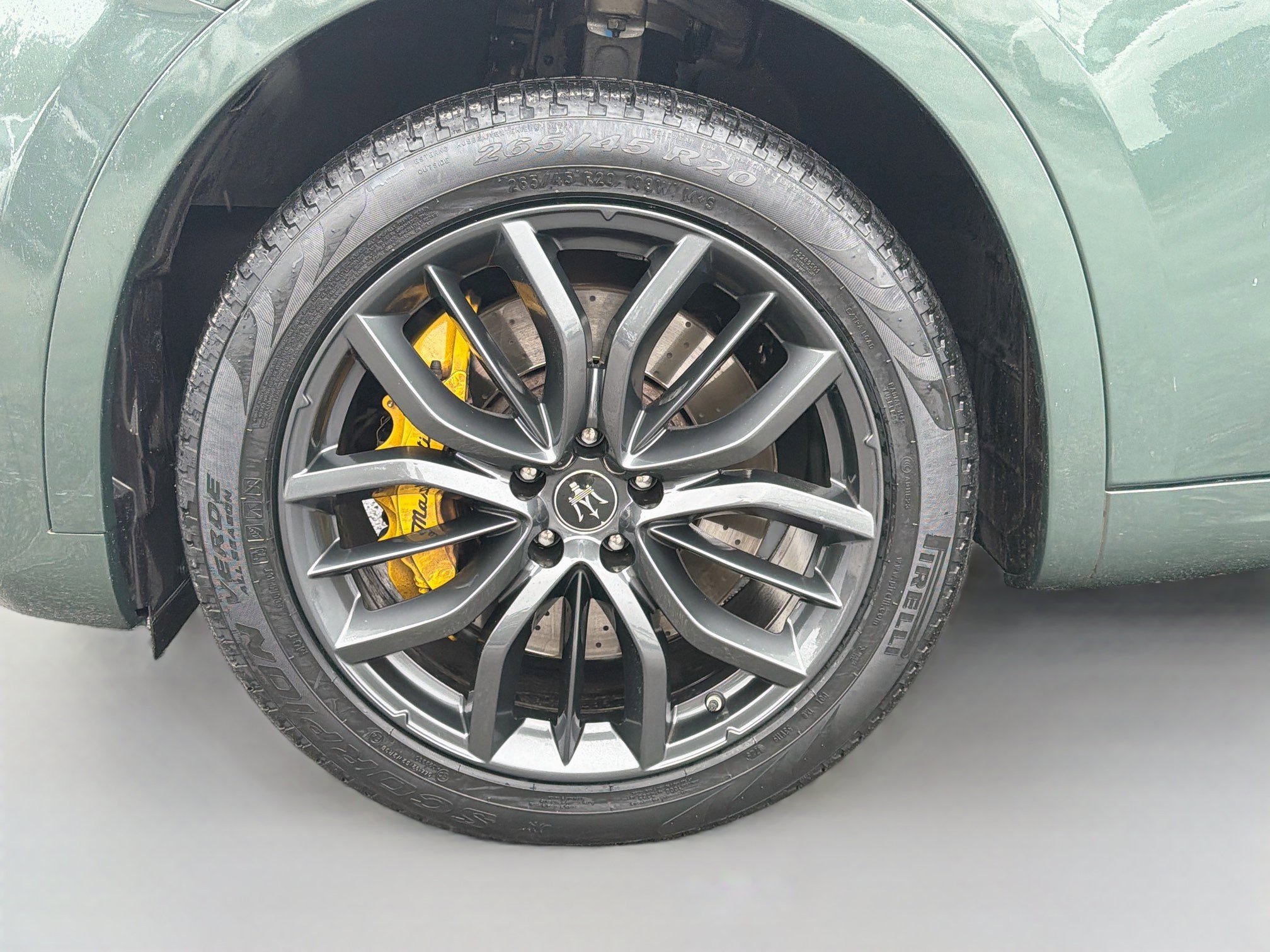 Used 2023 Maserati Levante Modena AWD/4WD image 41