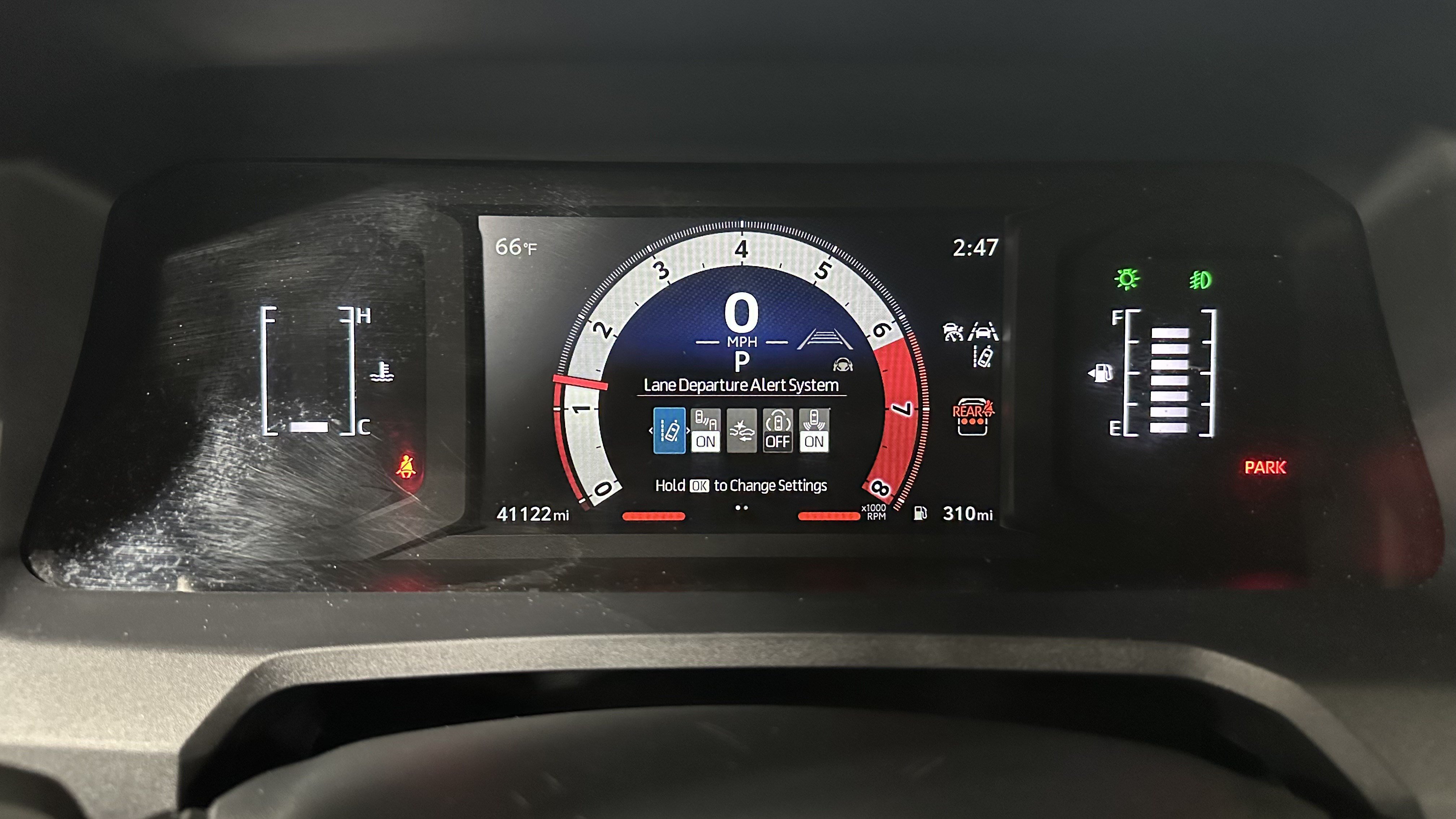 Used 2025 Toyota 4Runner SR5 AWD/4WD image 21