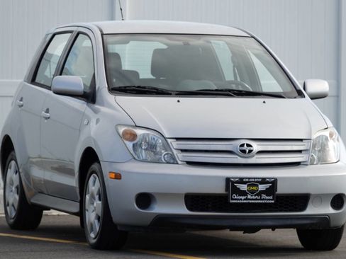 Used 2004 Scion xA FWD image 37