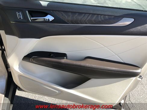 Used 2018 Lincoln MKC Reserve w/ Lincoln MKC Climate Package FWD image 21