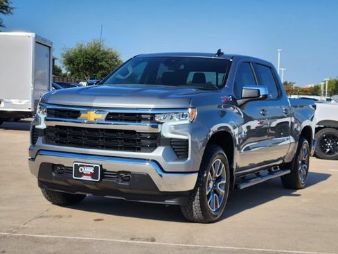 Used 2026 Chevrolet Silverado 1500 LT AWD/4WD image 11