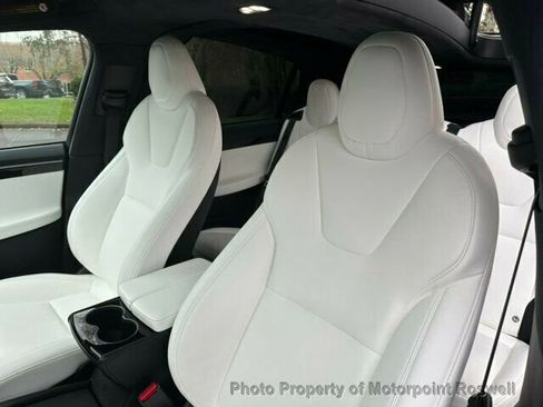 Used 2020 Tesla Model X Long Range image 12