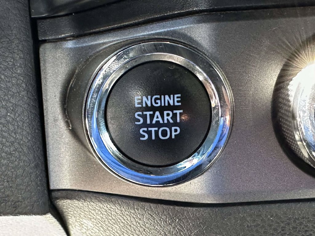 Used 2019 Toyota Tacoma TRD Off-Road AWD/4WD image 19