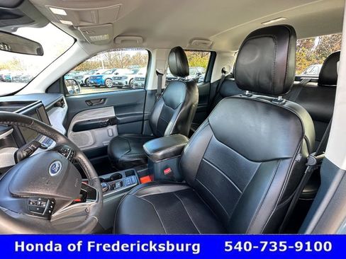 Used 2023 Ford Maverick XLT w/ XLT Luxury Package image 19