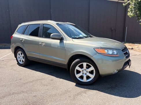 Used 2008 Hyundai Santa Fe Limited AWD/4WD image 2