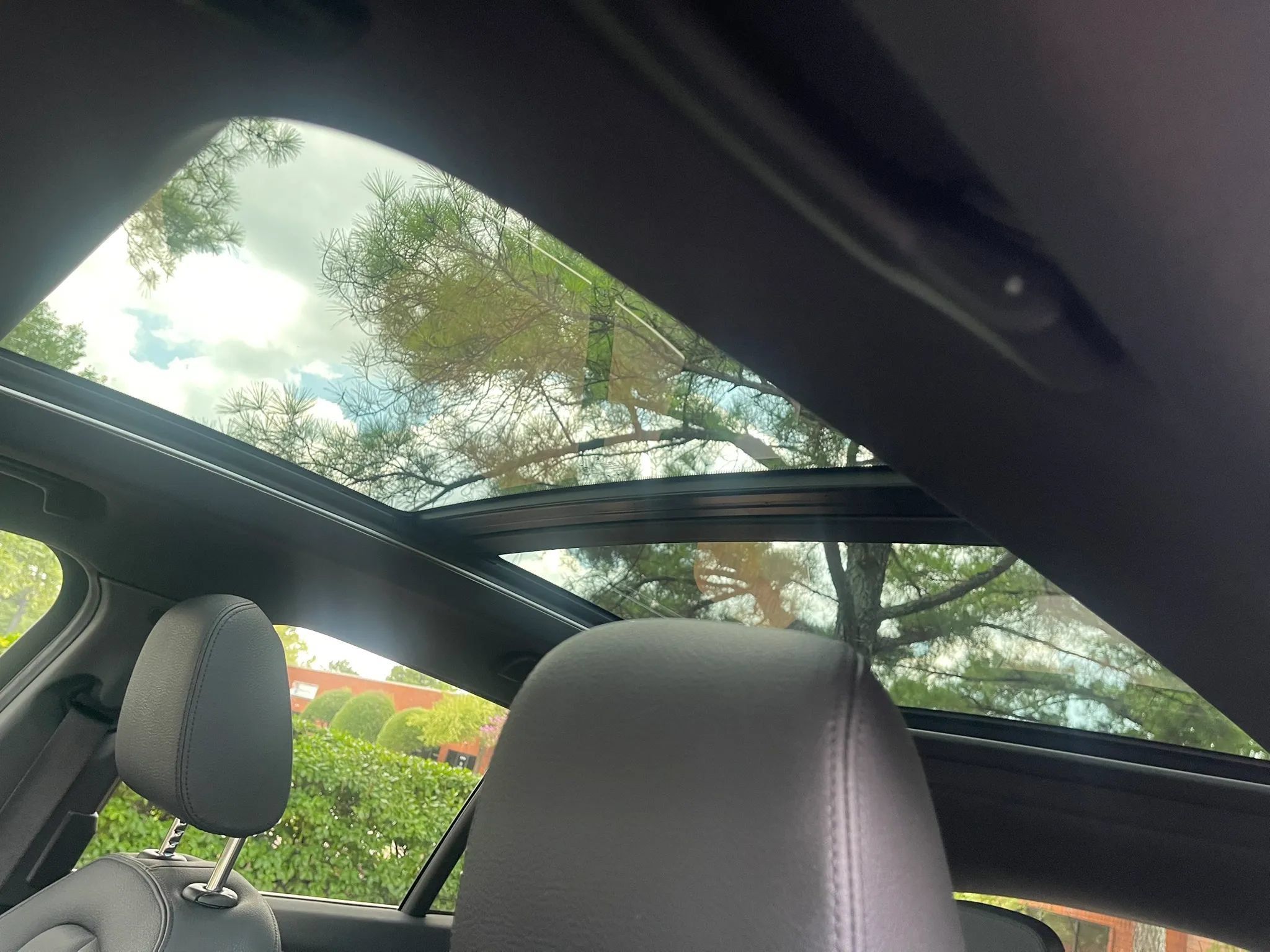 Used 2021 BMW X1 sDrive28i w/ Premium Package FWD image 19