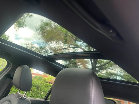 Used 2021 BMW X1 sDrive28i w/ Premium Package FWD image 19
