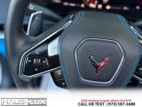 Used 2022 Chevrolet Corvette 2dr Stingray Cpe w/3LT image 37