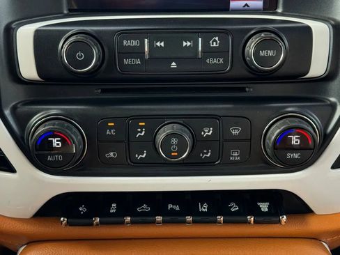 Used 2016 GMC Sierra 2500 Denali w/ Duramax Plus Package image 26