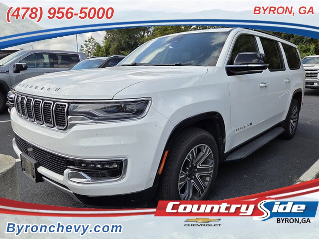 Used 2024 Jeep Wagoneer L Series II w/ Flexible Seating Group RWD image 1
